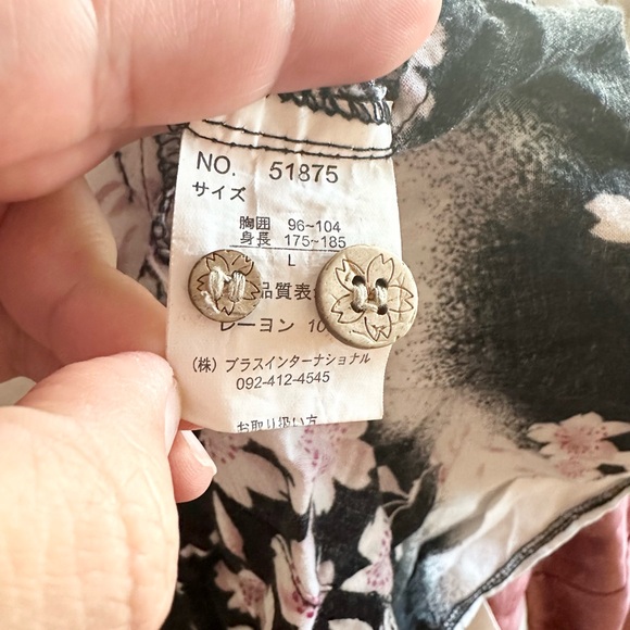 Sakura unisex Shirt - Picture 6 of 7